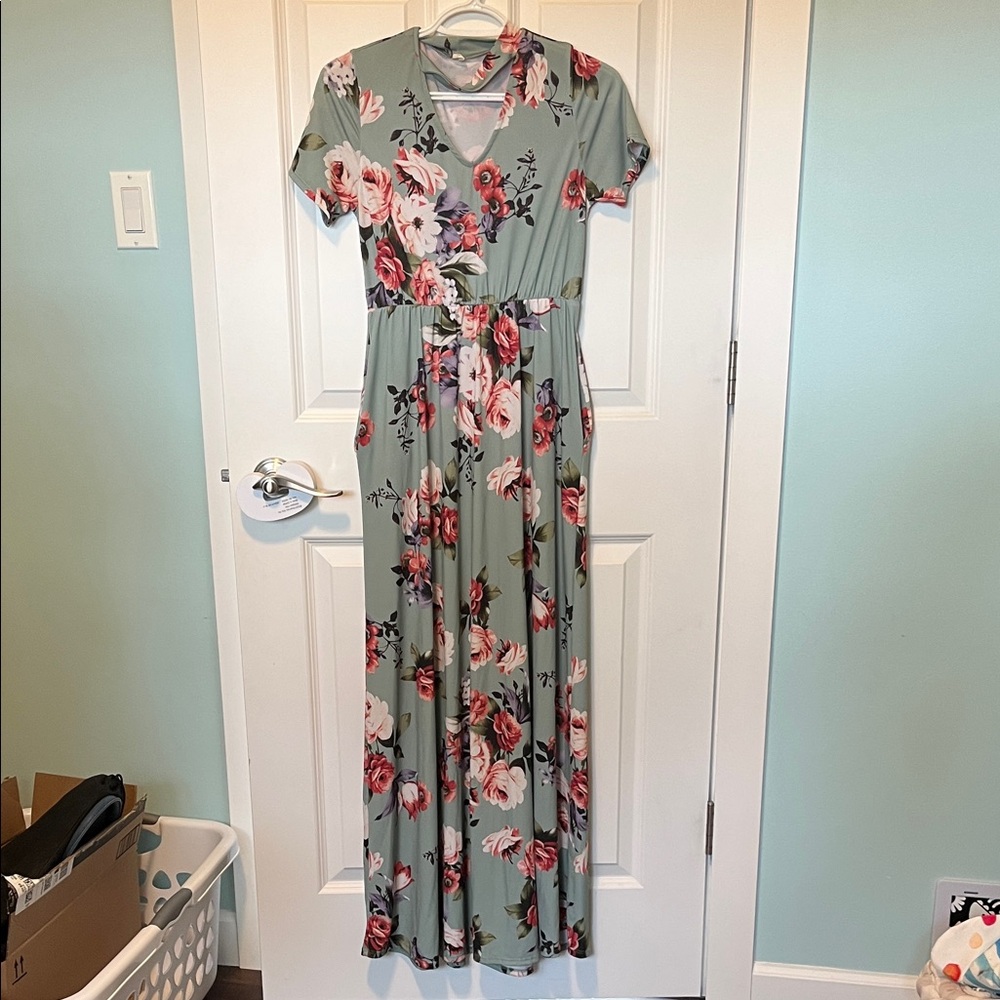 Floral Maxi Dress in Green and Pink